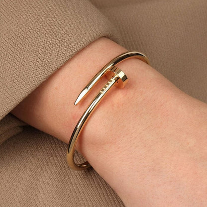 Luxury Gold Nail Bangle
