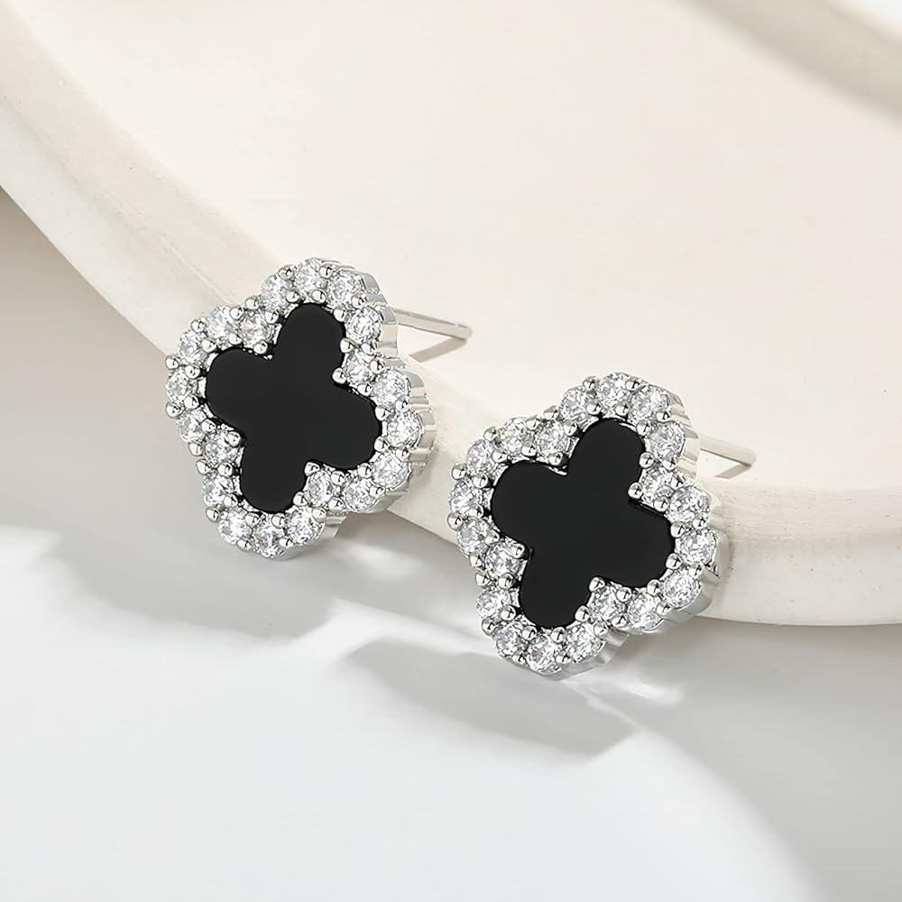 Alhambra-Style Clover Motif Jewelry Set