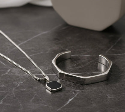 Octagonal Black Onyx With Hexagonal Silver Handcuff