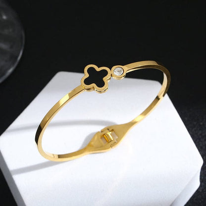 Lucky Clover Hinged Bracelet With Stone