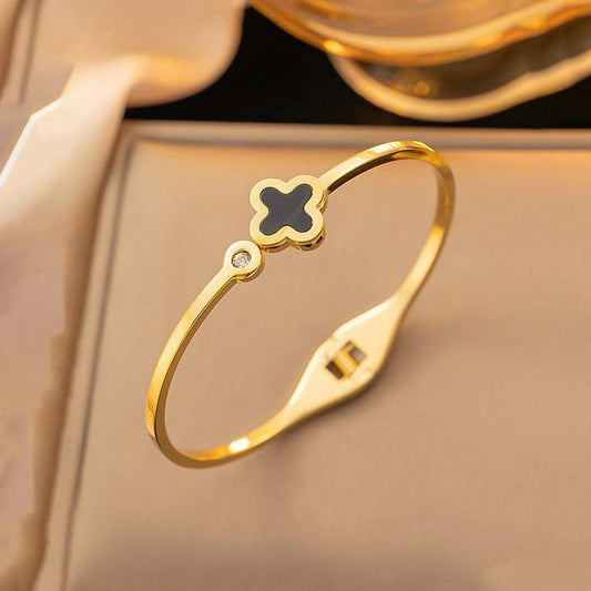 Lucky Clover Hinged Bracelet With Stone