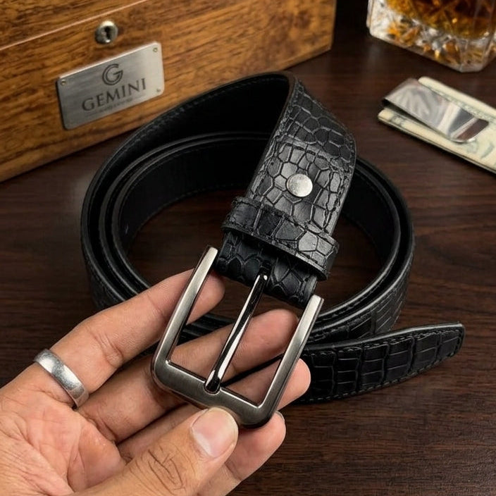 The Heritage Textured Leather Belt