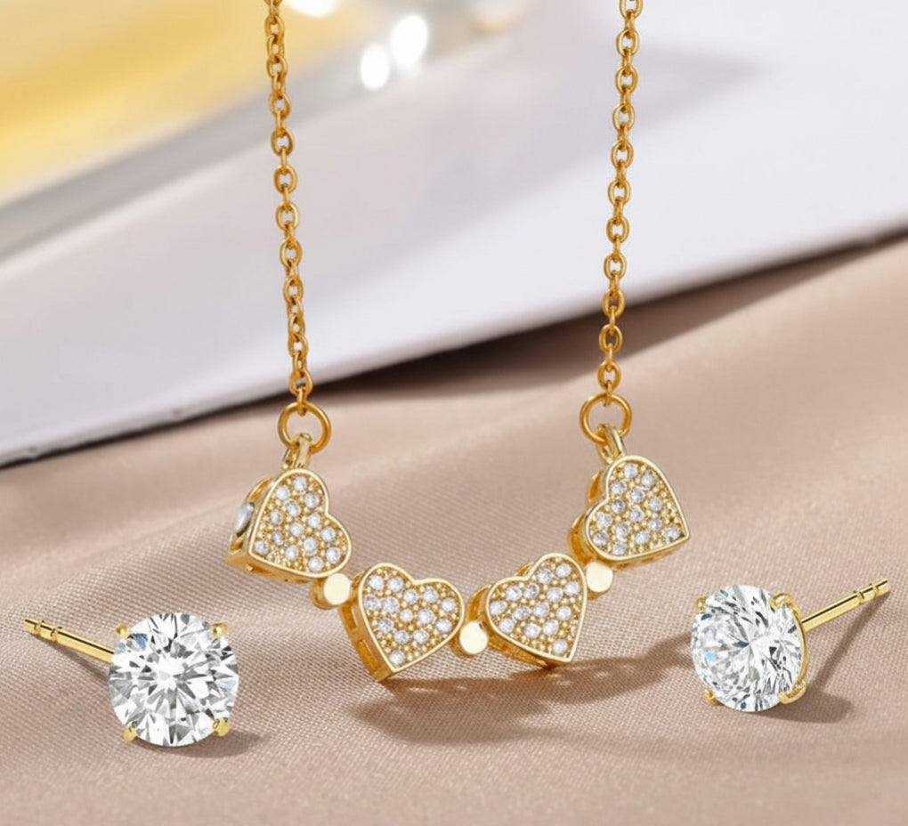 Magnetic Four-Leaf Clover Heart Necklace