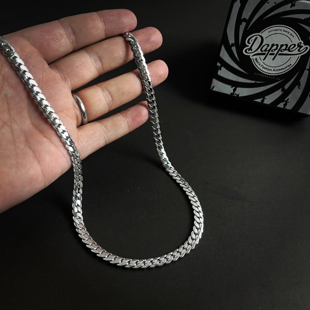 Bold Metallic Cuban Chain