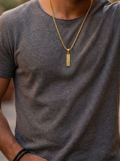 Men's Vertical Meander Pattern Gold Bar Necklace ✨