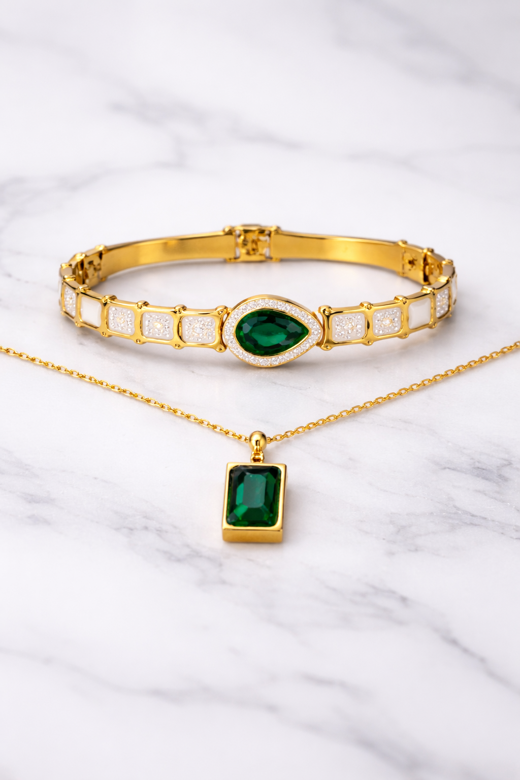 Royal Luxe Signature Bracelet & Pendant Set